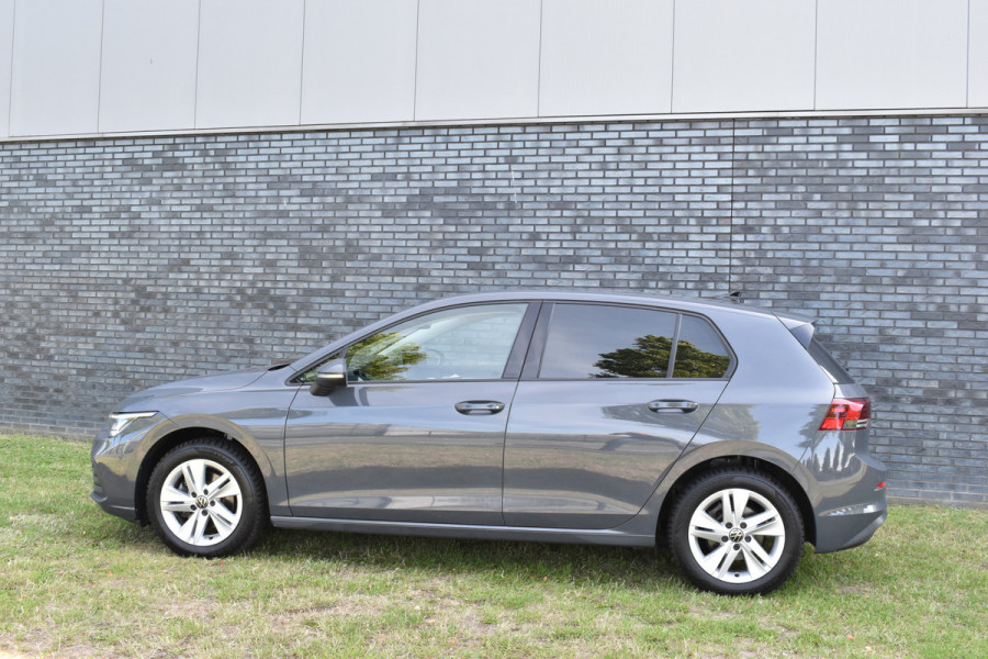 Volkswagen Golf 1.0 eTSI Life Business Automaat Navigatie/CarPlay