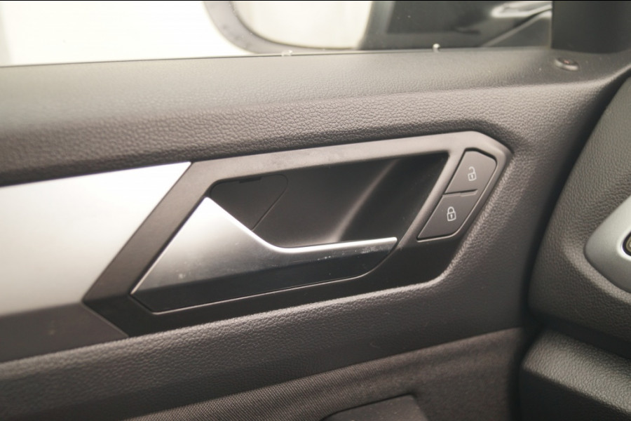 Volkswagen T-Roc 1.5 TSI 150pk Life Business -NAVI-ECC-CAM-LED-DIGI-