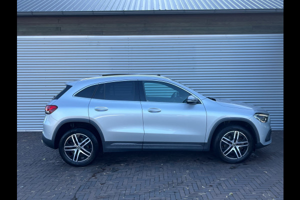 Mercedes-Benz GLA 250 Progressive panoramadak trekhaak vol vol