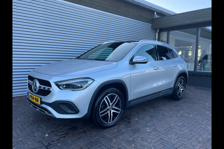 Mercedes-Benz GLA 250 Progressive panoramadak trekhaak vol vol