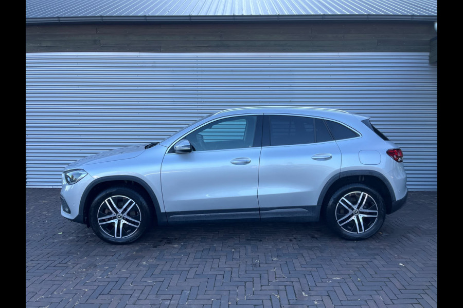 Mercedes-Benz GLA 250 Progressive panoramadak trekhaak vol vol