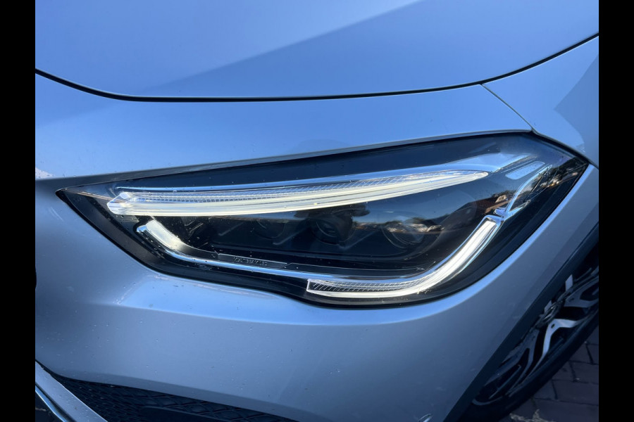 Mercedes-Benz GLA 250 Progressive panoramadak trekhaak vol vol