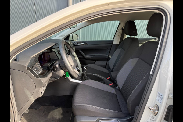 Volkswagen Taigo 1.0 TSI * Carplay * Adaptieve Cruise * Virtual Cockpit * Lm Velgen *