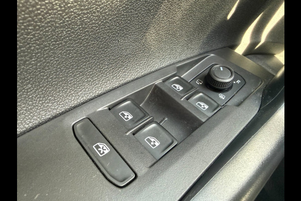 Volkswagen Taigo 1.0 TSI * Carplay * Adaptieve Cruise * Virtual Cockpit * Lm Velgen *