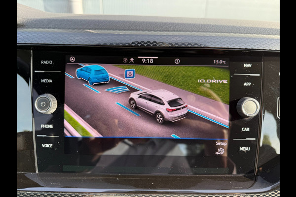 Volkswagen Taigo 1.0 TSI * Carplay * Adaptieve Cruise * Virtual Cockpit * Lm Velgen *