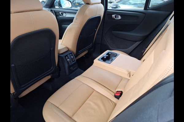 Volvo XC40 1.5 T5 Recharge Inscription | SOH: 87,0% | Trekhaak | Panorama | Leder Amber | H&K Audio | Memory Seat | Camera |
