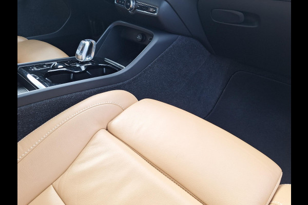 Volvo XC40 1.5 T5 Recharge Inscription | SOH: 87,0% | Trekhaak | Panorama | Leder Amber | H&K Audio | Memory Seat | Camera |