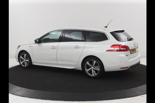 Peugeot 308 SW 1.2 PureTech GT-line | Half leder | Cruise control | Carplay | Navigatie | Camera | Park assist | Climate control | 17" velgen