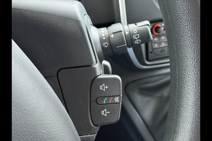 Renault Kangoo Z.E. Automaat Maxi SOH 96% Incl. Accu Airco Cruise Control Pdc Betonplex Vloer Lat om Lat Schuifdeur Dealeronderhouden 1e Eigenaar Origineel Nederlandse Auto