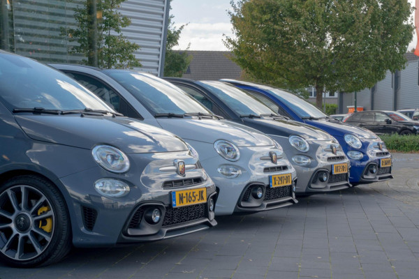 Abarth 595 1.4 T-Jet Turismo | Xenon | Beats | Dimond Stitching