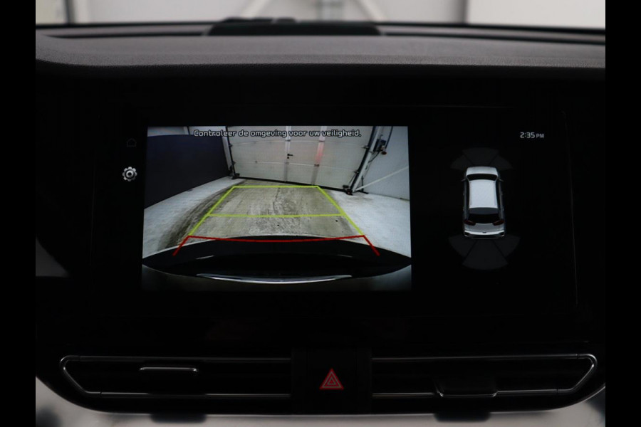 Kia e-Niro DynamicPlusLine 64 kWh | SOH 95,4% | Panoramadak | Half leder | Adaptive cruise | Stuur/stoel verwarming | Navigatie | Carplay | Camera | Park assist | Climate control