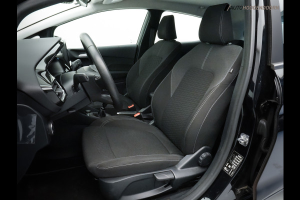 Ford Fiesta 1.0 EcoBoost Hybrid Titanium Sport (APPLE CARPLAY,PARKEERSENSOREN,CRUISE CONTROL,NAVIGATIE,LANE ASSIST,TOPCONDITIE)