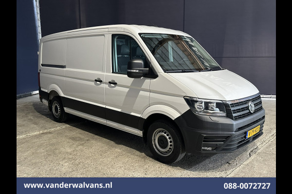 Volkswagen Crafter 2.0 TDI L3H2 L2H1 Euro6 Airco | Camera | Navigatie | Apple Carplay | Stoelverwarming Android Auto, 2500kg Trekhaak, Verwarmde voorruit, Parkeersensoren, Bijrijdersbank