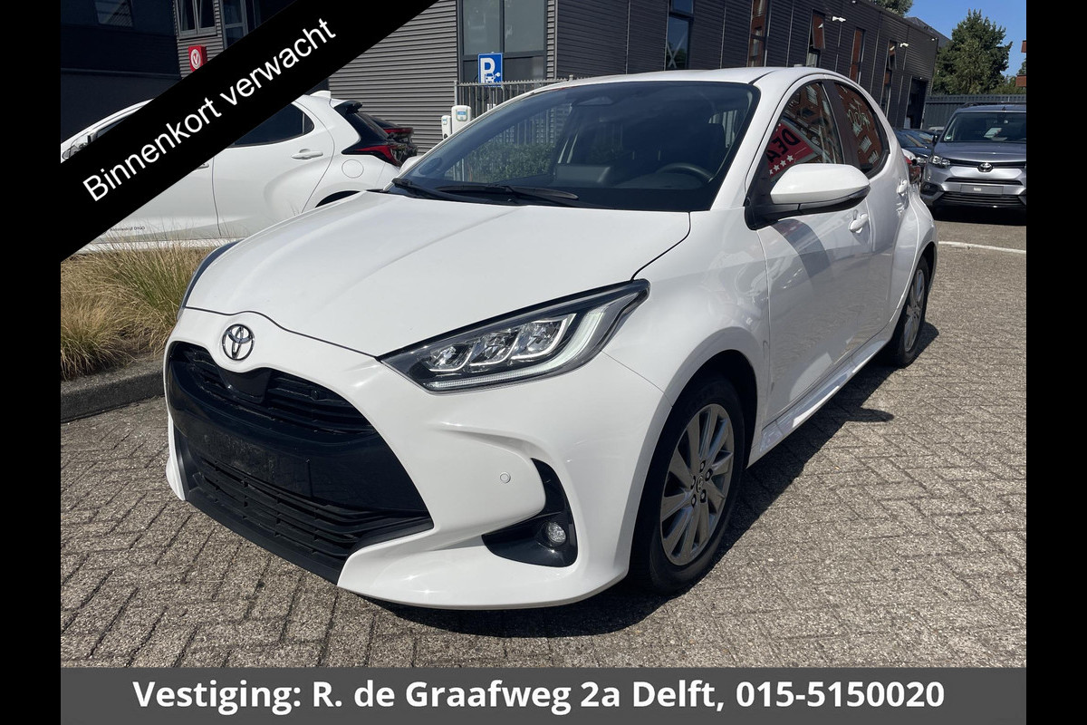 Toyota Yaris 1.5 Hybrid 115 Dynamic Luxury | Stuur- & Stoelverwarming | Parkeersensoren | Adaptieve Cruise Control | BSM