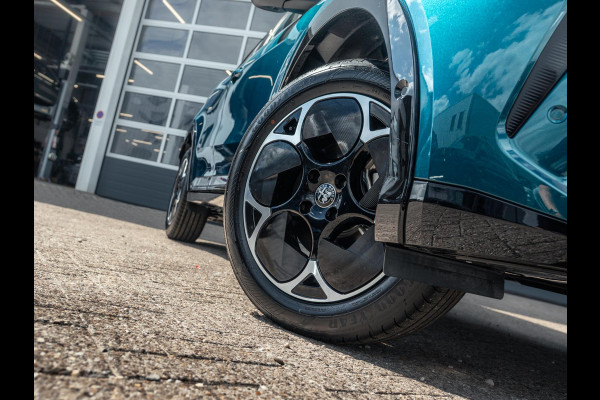 Alfa Romeo junior 1.2 Turbo Hybrid Ibrida Sprint | Techno Pack | Winter Pack | Bicolore | Uit voorraad leverbaar