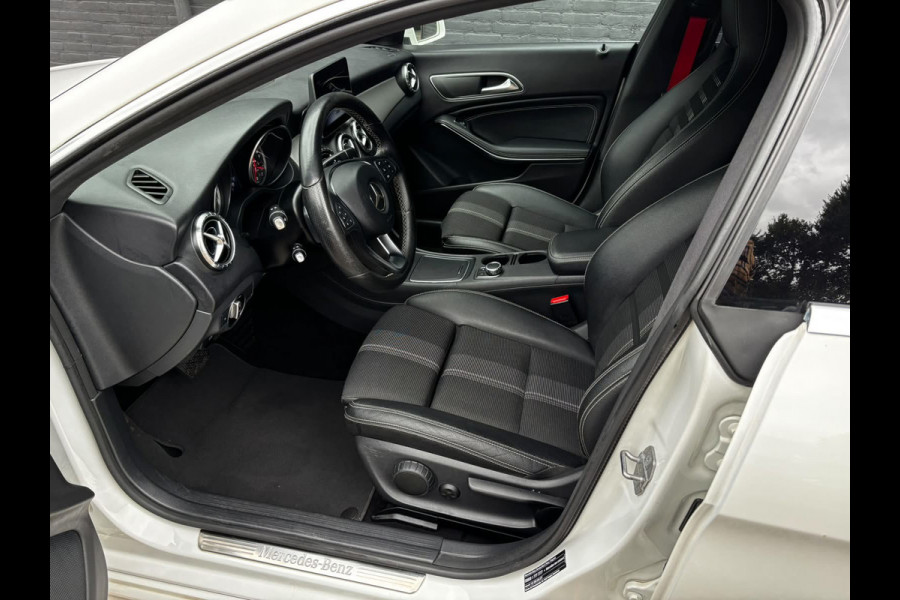Mercedes-Benz CLA-Klasse 180 Business Solution AMG NAVI|LEDER|PDC|NWE APK