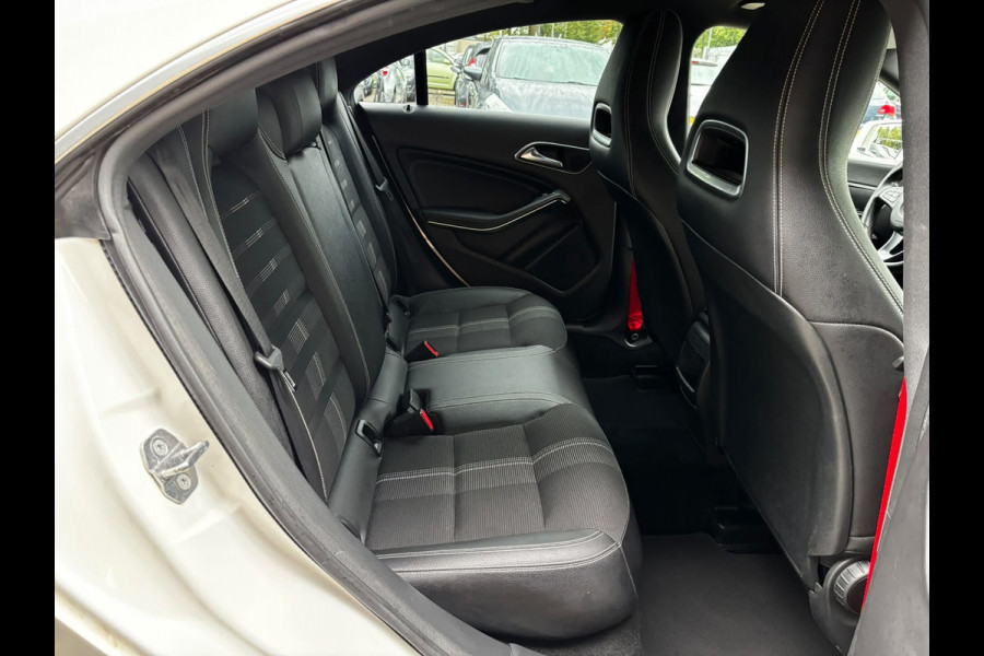 Mercedes-Benz CLA-Klasse 180 Business Solution AMG NAVI|LEDER|PDC|NWE APK