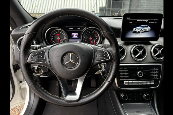 Mercedes-Benz CLA-Klasse 180 Business Solution AMG NAVI|LEDER|PDC|NWE APK