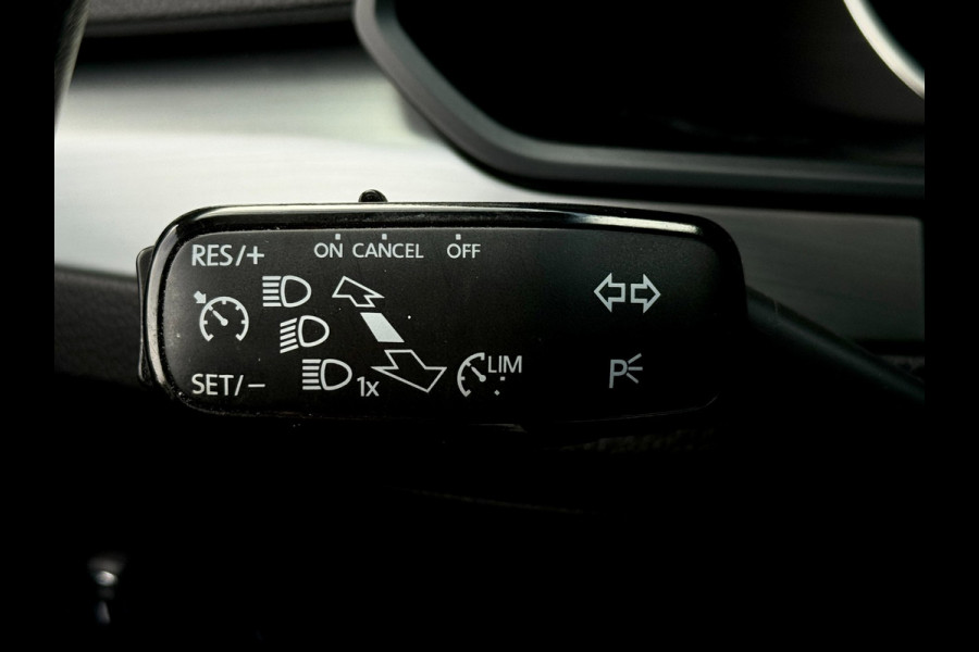 Škoda Superb Combi 1.6 TDI Ambition | Trekhaak | LED | Apple Carplay | DAB+ | Cruise | Dealer onderhouden