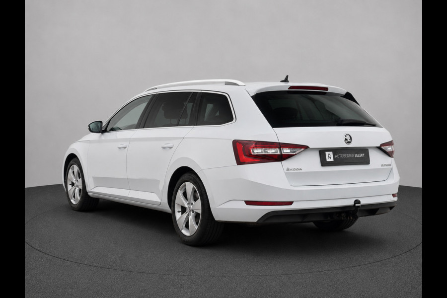 Škoda Superb Combi 1.6 TDI Ambition | Trekhaak | LED | Apple Carplay | DAB+ | Cruise | Dealer onderhouden
