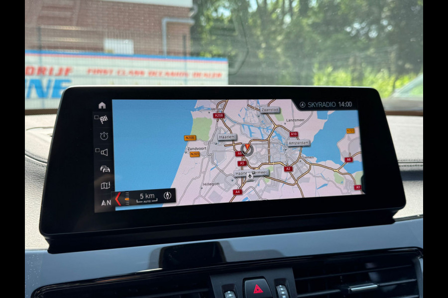 BMW X2 M35iA 306PK xDRIVE M-SPORT LEDER/NAVI/HEAD-UP/PANORAMADAK