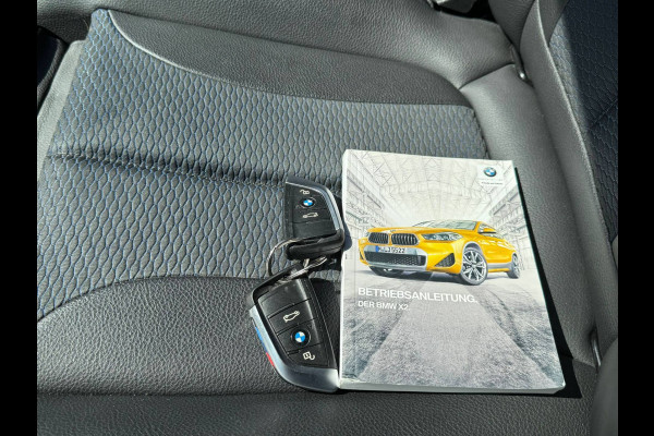 BMW X2 M35iA 306PK xDRIVE M-SPORT LEDER/NAVI/HEAD-UP/PANORAMADAK