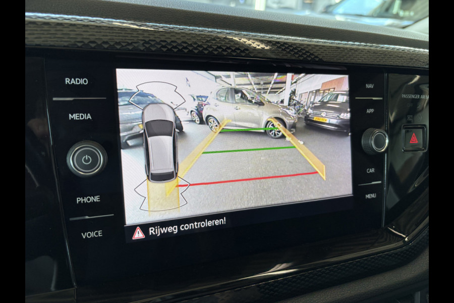 Volkswagen Taigo 1.0 TSi Life Business LEDER/CAMERA/NAVI/VIRTUAL/ADAPT.CRUISE/PDC