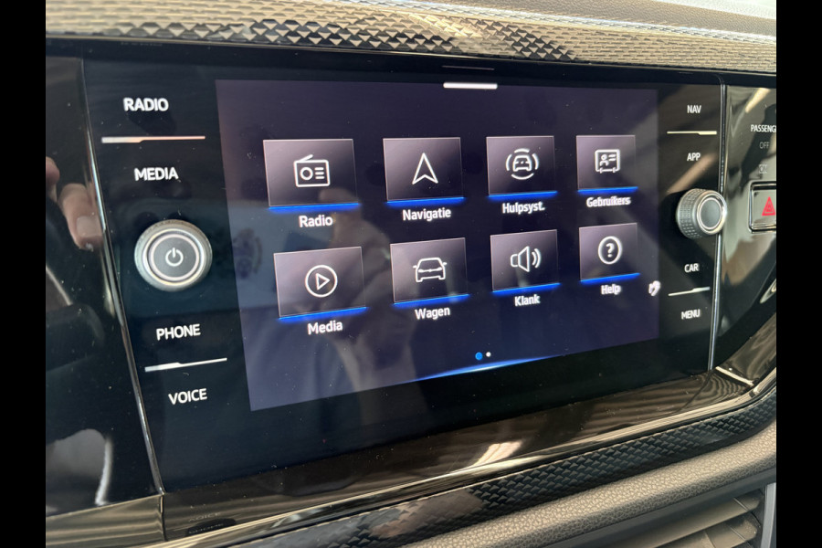 Volkswagen Taigo 1.0 TSi Life Business LEDER/CAMERA/NAVI/VIRTUAL/ADAPT.CRUISE/PDC
