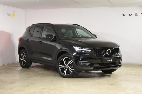 Volvo XC40 T2 129PK Automaat R-Design / Navigatie / Parkeersensoren / Adaptieve Cruise control / R-Design leder-Nubuck bekl. / Dodehoeksensor / Extra getint glas / All season banden