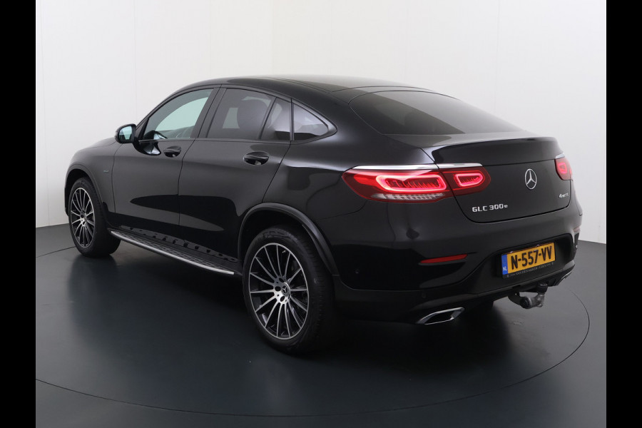 Mercedes-Benz GLC 300e 4Matic AMG Coupé // SoH 94% // Trekhaak // Burmester // Digitaal Dashbord // Carplay // Nightpakket // Alarm