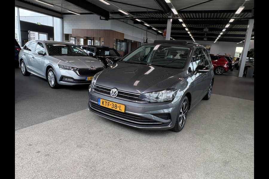 Volkswagen Golf Sportsvan 1.5 TSi ACT 150pk DSG Comfortline SCHUIFDAK/CAMERA/DODEHOEK/ADAPT.CRUISE/CARPLAY/PDC
