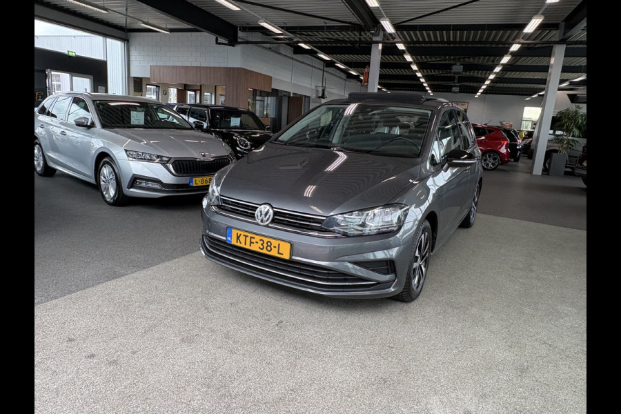 Volkswagen Golf Sportsvan 1.5 TSi ACT 150pk DSG Comfortline SCHUIFDAK/CAMERA/DODEHOEK/ADAPT.CRUISE/CARPLAY/PDC