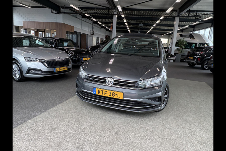 Volkswagen Golf Sportsvan 1.5 TSi ACT 150pk DSG Comfortline SCHUIFDAK/CAMERA/DODEHOEK/ADAPT.CRUISE/CARPLAY/PDC