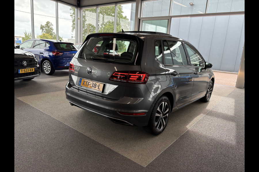Volkswagen Golf Sportsvan 1.5 TSi ACT 150pk DSG Comfortline SCHUIFDAK/CAMERA/DODEHOEK/ADAPT.CRUISE/CARPLAY/PDC
