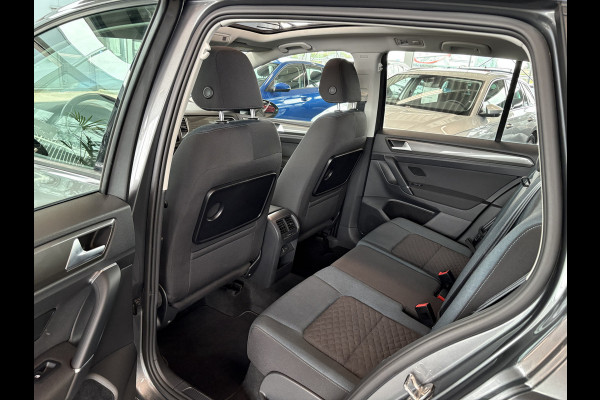 Volkswagen Golf Sportsvan 1.5 TSi ACT 150pk DSG Comfortline SCHUIFDAK/CAMERA/DODEHOEK/ADAPT.CRUISE/CARPLAY/PDC