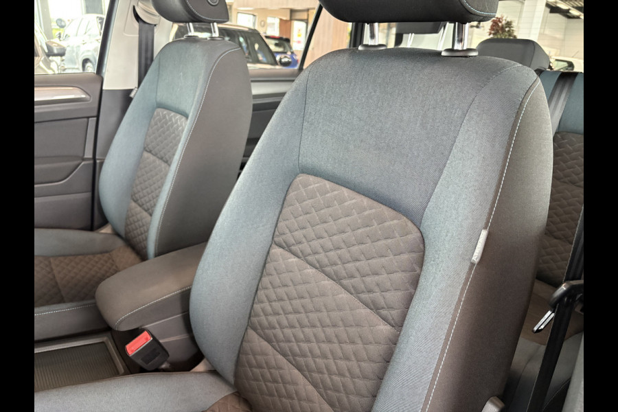 Volkswagen Golf Sportsvan 1.5 TSi ACT 150pk DSG Comfortline SCHUIFDAK/CAMERA/DODEHOEK/ADAPT.CRUISE/CARPLAY/PDC