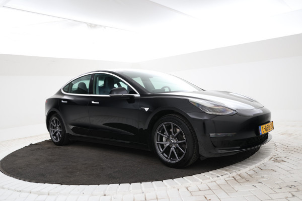 Tesla Model 3 Standard RWD Plus 60 kWh Navigatie,