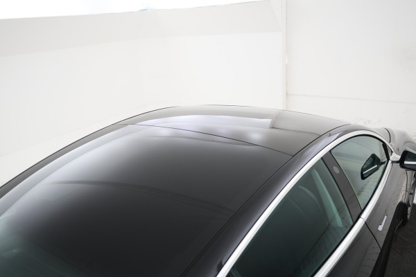 Tesla Model 3 Standard RWD Plus 60 kWh Navigatie,