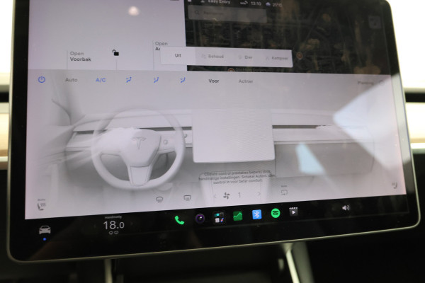 Tesla Model 3 Standard RWD Plus 60 kWh Navigatie,