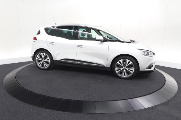 Renault Scénic TCe 140 Intens | Trekhaak | Camera | Panoramadak | Navigatie