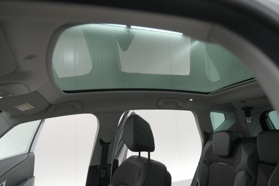 Renault Scénic TCe 140 Intens | Trekhaak | Camera | Panoramadak | Navigatie