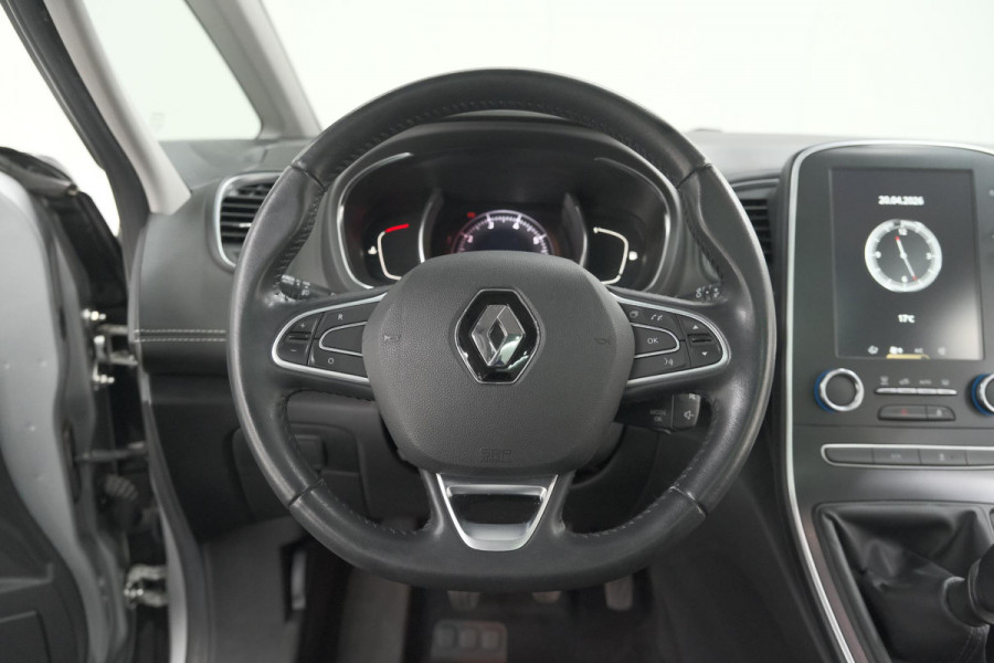 Renault Scénic TCe 140 Intens | Trekhaak | Camera | Panoramadak | Navigatie