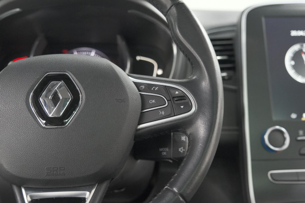 Renault Scénic TCe 140 Intens | Trekhaak | Camera | Panoramadak | Navigatie