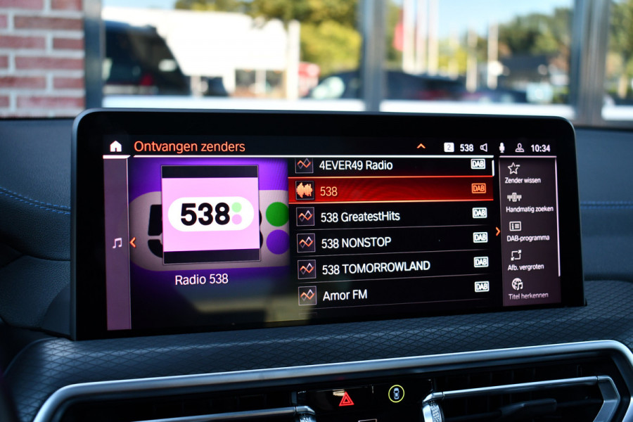 BMW X3 xDrive30e M-Sport Pano Trekh HUD E-zetels 360-cam Gesture