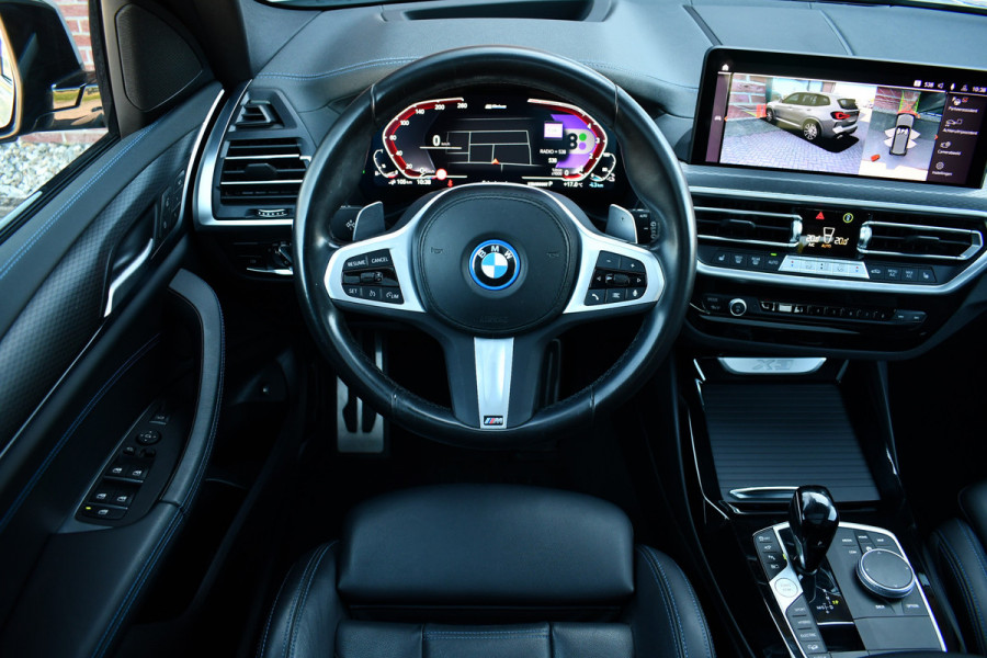 BMW X3 xDrive30e M-Sport Pano Trekh HUD E-zetels 360-cam Gesture