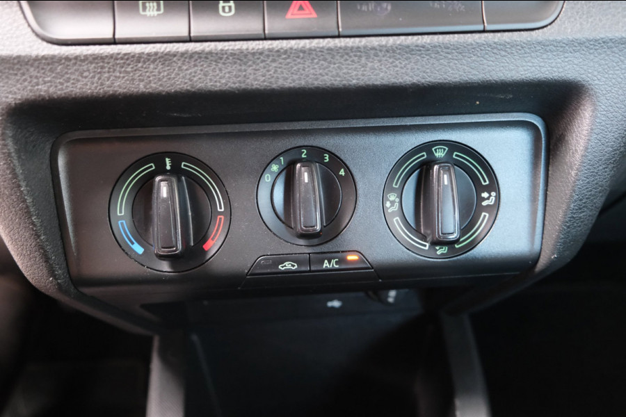 Škoda Fabia Combi 1.0 TSI Ambition - N.A.P. Airco, Cruise, Navi, PDC, Carplay.