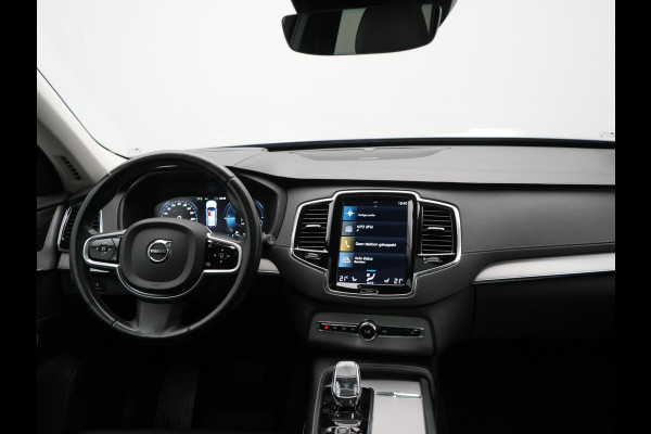 Volvo XC90 T8 Recharge AWD Inscription 7 Persoons PHEV 395pk Dealer O.H | Panodak | Head Up | Adaptive Cruise | Nappa  Lederen Sportstoelen Memory & Verwarmd | Harman / Kardon | 360 Camera | Blis | Apple Carplay | Keyless | Navigatie | Virtual | 21" L.M | DAB | Plug In Hybrid |