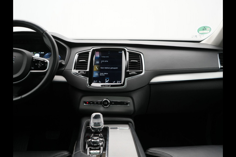 Volvo XC90 T8 Recharge AWD Inscription 7 Persoons PHEV 395pk Dealer O.H | Panodak | Head Up | Adaptive Cruise | Nappa  Lederen Sportstoelen Memory & Verwarmd | Harman / Kardon | 360 Camera | Blis | Apple Carplay | Keyless | Navigatie | Virtual | 21" L.M | DAB | Plug In Hybrid |