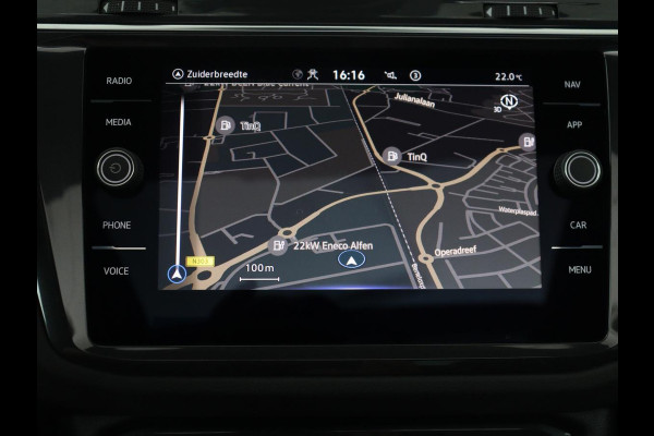 Volkswagen Tiguan 1.5 eHybrid Life Edition | SOH 91,0% | Panoramadak | Memory | Leder | Stuur/stoel verwarming | Adaptive cruise | Sfeerverlichting | 360 camera | Park assist | Carplay | Elektrische achterklep