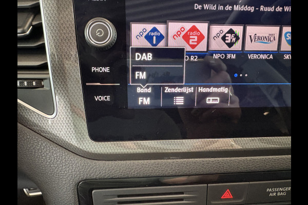 Volkswagen Golf Sportsvan 1.5 TSi ACT 150pk DSG Comfortline SCHUIFDAK/CAMERA/DODEHOEK/ADAPT.CRUISE/CARPLAY/PDC